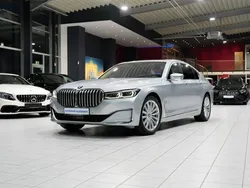 BMW 750