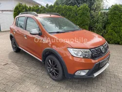 Orange Gebraucht 2017 Dacia Sandero Prestige Kleinwagen | 10.690 € (Fairer Preis)