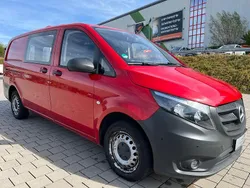 Rot Gebraucht 2017 Mercedes Vito Van / Kleinbus | 10.999 € (Superpreis)