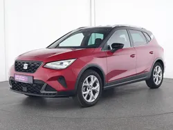 Desire rot Gebraucht 2023 Seat Arona FR SUV | 20.653 € (Guter Preis)