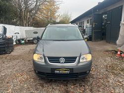 Grau Gebraucht 2003 VW Touran Van / Kleinbus | 2.999 € (Etwas zu teuer)