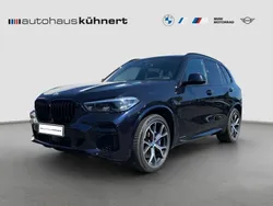 M carbonschwarz metallic Gebraucht 2022 BMW X5 M Sport SUV | 55.655 € (Etwas zu teuer)