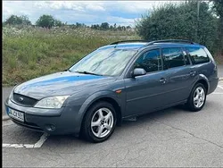 Grau Gebraucht 2003 Ford Mondeo Kombi | 949 € (Etwas zu teuer)