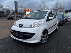 Weiß Gebraucht 2008 Peugeot 107 Filou Kleinwagen | 3.990 € (Fairer Preis)