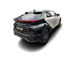 Silber Gebraucht 2023 Toyota C-HR Sport SUV | 56.821 €