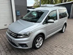 Silber Gebraucht 2016 VW Caddy Comfortline Van / Kleinbus | 14.900 € (Fairer Preis)