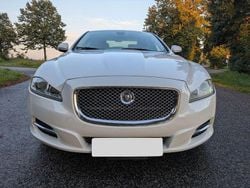 Weiß Gebraucht 2011 Jaguar XJ Premium Luxury Limousine | 11.700 € (Superpreis)