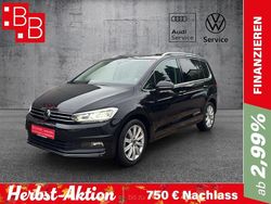Schwarz Gebraucht 2024 VW Touran Pro Van / Kleinbus | 33.750 € (Superpreis)
