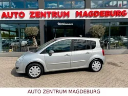 Grau Gebraucht 2008 Renault Grand Modus Dynamique Van / Kleinbus | 5.950 € (Teuer)