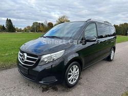 Schwarz Gebraucht 2017 Mercedes V250 Van / Kleinbus | 24.490 €