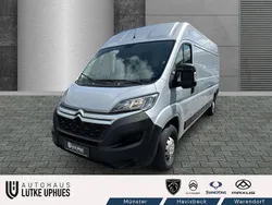 Grau Gebraucht 2020 Citroën Jumper Van / Kleinbus | 22.490 € (Guter Preis)