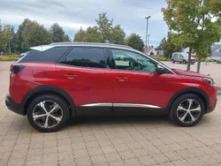 Rot Gebraucht 2019 Peugeot 3008 Crossway SUV | 13.900 € (Fairer Preis)