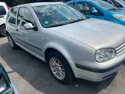 Silber Gebraucht 2001 VW Golf IV Limousine | 1.650 € (Superpreis)