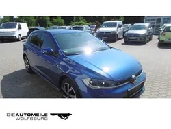 Blau Gebraucht 2022 VW Polo R-line Limousine | 20.990 € (Guter Preis)