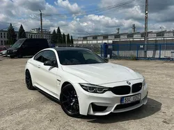 Weiß Gebraucht 2019 BMW M4 Sport Line Coupé | 41.900 €