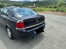 Blau Gebraucht 2004 Opel Vectra Limousine | 1.000 € (Guter Preis)