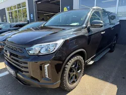 Space black Gebraucht 2023 Ssangyong Musso SUV | 35.990 €