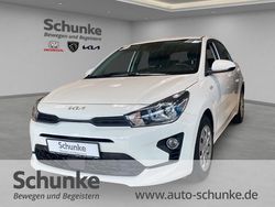Weiss Gebraucht 2022 Kia Rio Edition 7 Kleinwagen | 14.840 € (Fairer Preis)