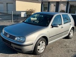 Grau Gebraucht 2001 VW Golf Limousine | 999 € (Fairer Preis)