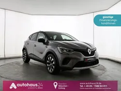 Grau Gebraucht 2023 Renault Captur Evolution SUV | 21.970 € (Fairer Preis)