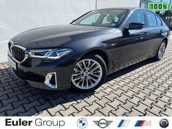 Grau Gebraucht 2021 BMW 530e Luxury Line Limousine | 31.988 € (Guter Preis)