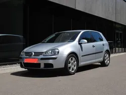 Silber Gebraucht 2004 VW Golf IV Limousine | 3.400 € (Fairer Preis)