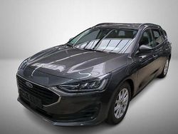 Grau Gebraucht 2023 Ford Focus Cool & Connect Kombi | 15.199 € (Superpreis)