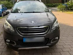 Grau Gebraucht 2015 Peugeot 2008 SUV | 6.200 € (Fairer Preis)