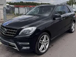 Obsidianschwarz Gebraucht 2015 Mercedes ML350 SUV | 15.500 € (Superpreis)