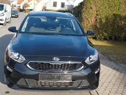 Schwarz Gebraucht 2020 Kia Ceed Sportswagon Kombi | 11.900 € (Superpreis)