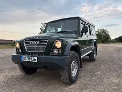 Grün Gebraucht 2011 Iveco Massif SUV | 11.500 €