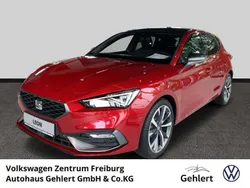 Desire rot Gebraucht 2024 Seat Leon FR Limousine | 34.900 €