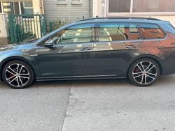 Grau Gebraucht 2015 VW Golf VII GTD Kombi | 10.350 € (Guter Preis)