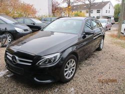 Schwarz Gebraucht 2017 Mercedes C200 Limousine | 12.950 € (Fairer Preis)