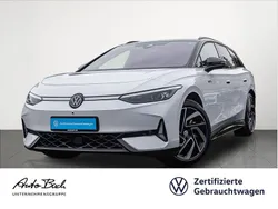 Weiß (gletscherweiß metallic/schwarz) Gebraucht 2025 VW ID.7 GTX Limousine | 53.980 €