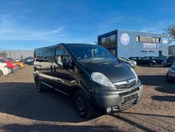 Schwarz Gebraucht 2013 Opel Vivaro Van | 6.000 € (Guter Preis)