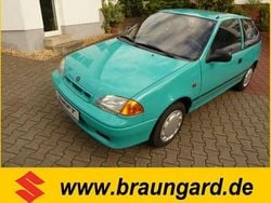 Grün Gebraucht 1999 Suzuki Swift GLS Kleinwagen | 1.990 €
