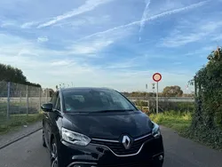Schwarz Gebraucht 2018 Renault Grand Scénic IV Bose Edition Van / Kleinbus | 16.800 € (Fairer Preis)