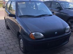 Schwarz Gebraucht 2000 Fiat Seicento Kleinwagen | 950 € (Fairer Preis)