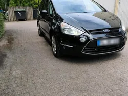 Schwarz Gebraucht 2012 Ford S-MAX Titanium Van / Kleinbus | 5.999 € (Fairer Preis)
