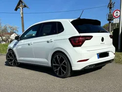 Weiß Gebraucht 2023 VW Polo R-line Limousine | 23.890 € (Teuer)
