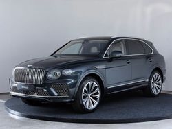 Grau Neu 2025 Bentley Bentayga SUV | 303.072 € (Teuer)