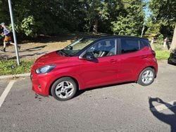 Rot Gebraucht 2020 Hyundai i10 Intro Edition Kleinwagen | 11.000 € (Fairer Preis)