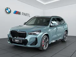 Grün Neu 2025 BMW X1 M Sport SUV | 57.650 € (Etwas zu teuer)