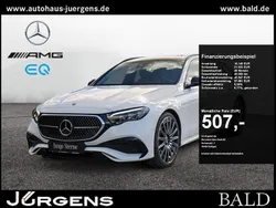 Weiß Gebraucht 2024 Mercedes E220 AMG Limousine | 51.580 € (Fairer Preis)