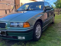 Grün Gebraucht 2000 BMW 316 Compact Kleinwagen | 1.700 € (Guter Preis)