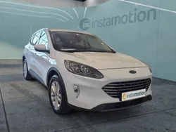 Weiß Gebraucht 2021 Ford Kuga Titanium X SUV | 24.740 € (Fairer Preis)