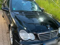 Schwarz Gebraucht 2004 Mercedes C270 Kombi | 1.800 € (Superpreis)