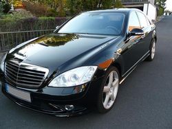 Schwarz Gebraucht 2006 Mercedes S500 AMG Limousine | 15.900 €