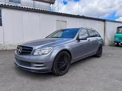 Grau Gebraucht 2010 Mercedes C200 Kombi | 3.499 €